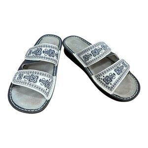 Alegria Camille Sz 40 Navy Sandals Embroidered Adjustable Hook And Loop Straps